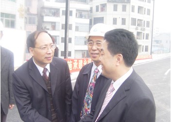 1-2101061FGB46.jpg