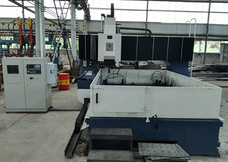 工廠設備(圖2) 工廠設備(圖2)