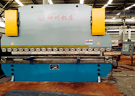 工廠設備(圖16) 工廠設備(圖16)