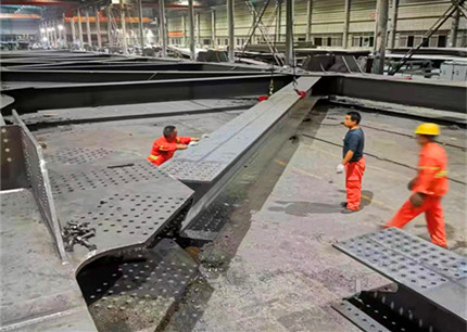 工廠設備(圖31) 工廠設備(圖31)